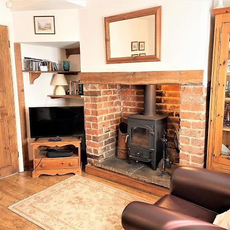 Pass The Keys Cosy Cottage With Views Over The Shropshire Hills Ludlow Ngoại thất bức ảnh