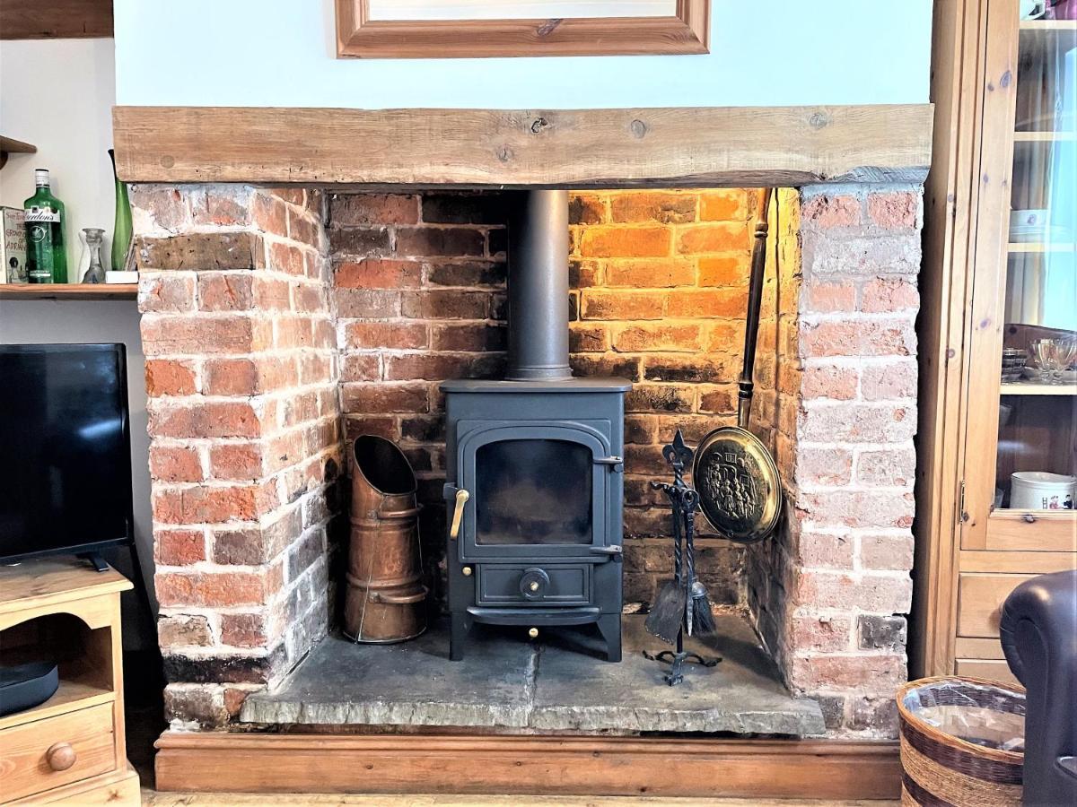 Pass The Keys Cosy Cottage With Views Over The Shropshire Hills Ludlow Ngoại thất bức ảnh